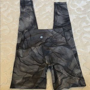 Lululemon pants